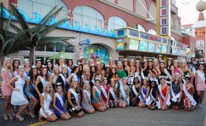 Image is of Miss America pageant contestants.